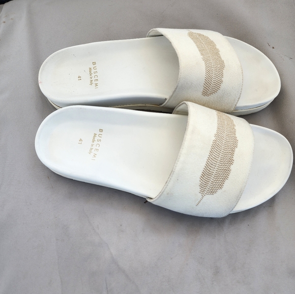 Bucemi - Picture 4 of 4